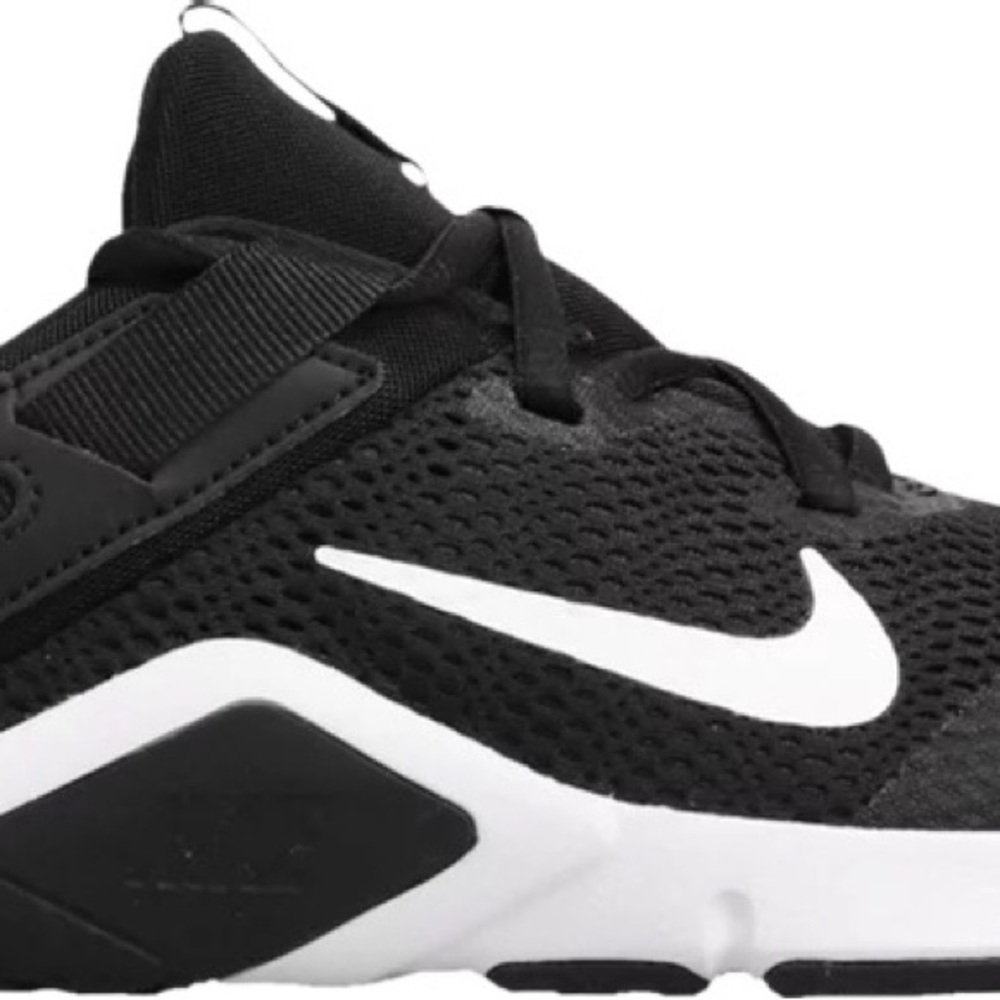 NWT Nikes Women Legend Essential (Training shoes) - Picture 4 of 5